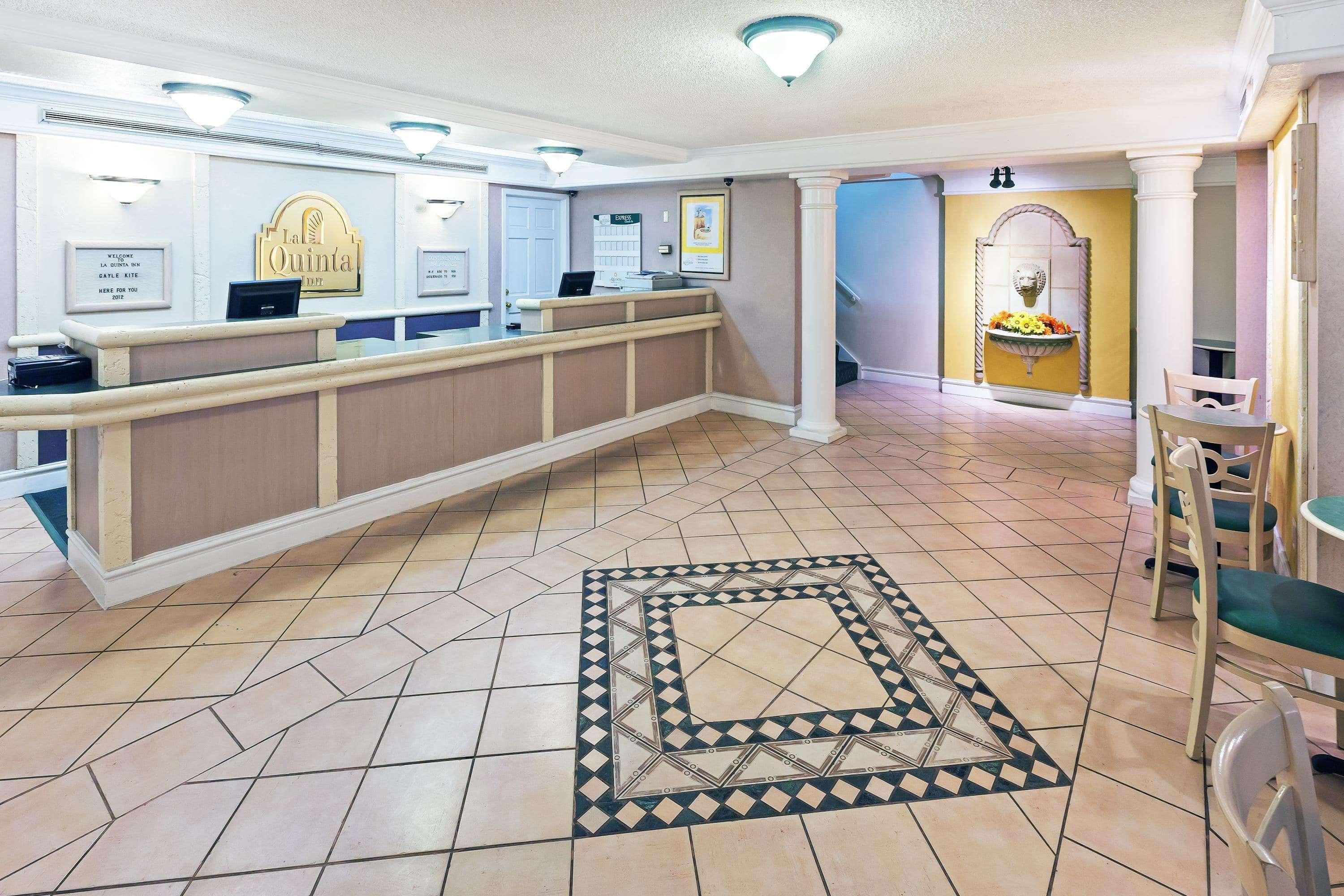 La Quinta Inn By Wyndham El Paso East Lomaland Exterior photo